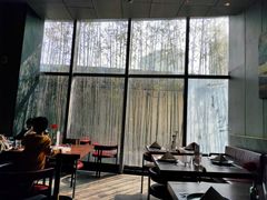 -NIUNIUPARK和牛螃蟹(龙湖杭州滨江天街店)
