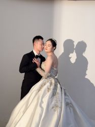 -雪中彩影婚纱摄影·微光艺术中心