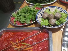 -洱火云南酸菜牛肉火锅(石景山当代商城店)