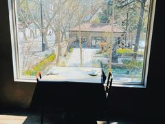 -穹六人间 people 6(岳阳路店)