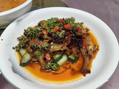 干烧耗儿鱼-洪霞餐馆