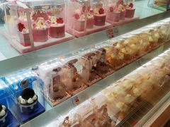 -好利来(八角店)