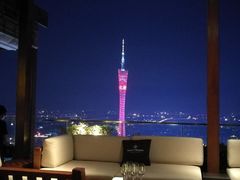 -广州柏悦酒店·悦吧·顶楼露天酒吧