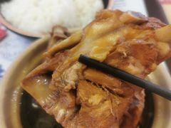 -万和春排骨砂锅米饭(新业广场店)