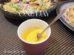 -悦享绿山墙西餐厅