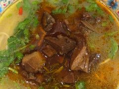 -金杨拉面王小吃面馆·牛三宝面·红烧牛肉粉