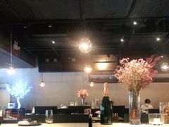 -Carbon莫卡哆·意大利复古集市餐厅(杭州大厦店)