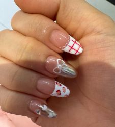 -丽心自助美甲美睫