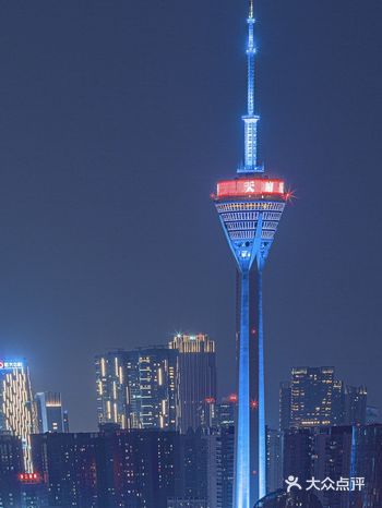 玩法：适合一家人去观光拍照打卡