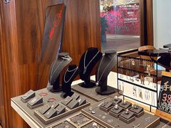 -十八字金银饰·拼豆·开蚌手工体验团建(君太百货店)