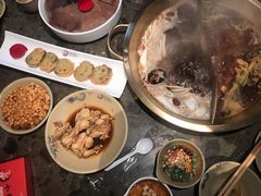 -小龙坎火锅(湖滨银泰in77店)