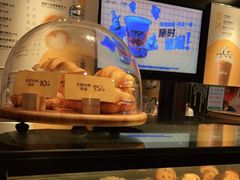 面包甜点陈列柜-麦当劳(南磨房店)