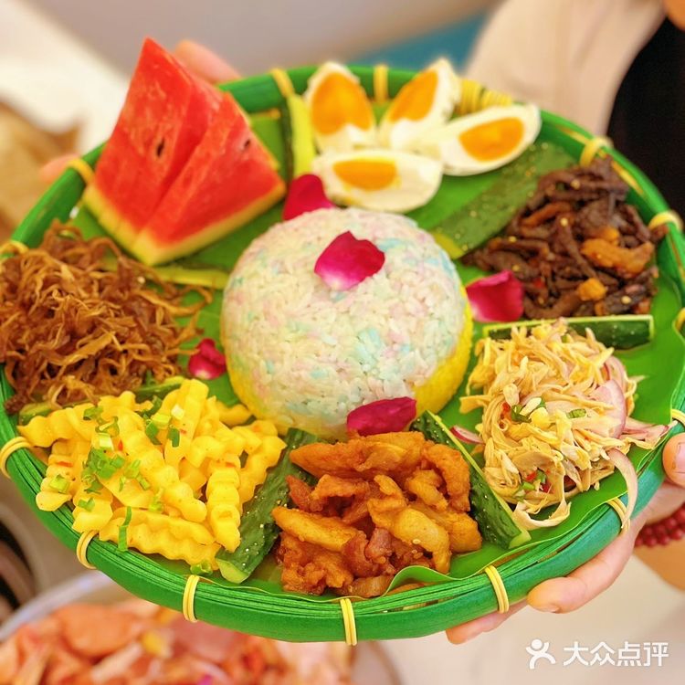 大理超惊喜的酸汤火锅，味蕾直接“撒野”