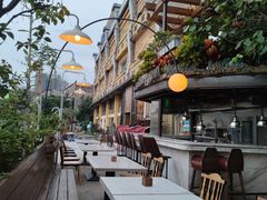 -清漫·派对音乐餐吧(市桥店)
