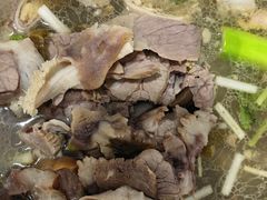 -黑竹沟新场牛肉火锅