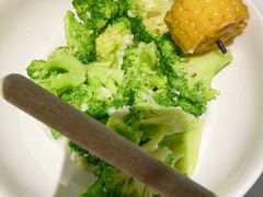 -关东小磨东北菜(漕河泾印象城店)