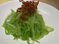 -吴越荣记苏州菜·松鼠桂鱼 100% 活鱼现做(月光码头店)