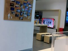 -华为授权体验店(中山公园来福士)