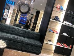 -CHANEL(恒隆广场店)