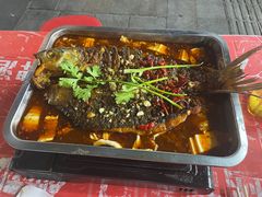 -老街烧烤大排档·地道湖北菜·龙虾馆(汉口火车站店)