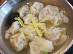 时令小馄饨-阿金大白·上海菜馆(新天地店)