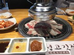 -唯成•韩国炭火烤肉 유성고기