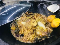 -屯老二农家铁锅炖·行业领军者(梅江店)