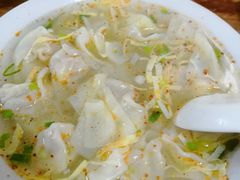 -胖子馄饨坊(天目大厦东南)