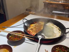 -重庆故事姊妹老火锅(财经学院店)