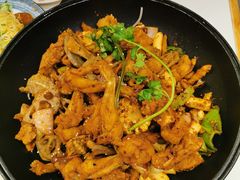 -渝蛙馆(新百店)