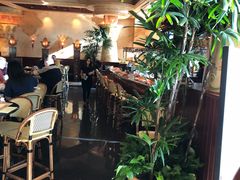 -The Cheesecake Factory(baldwin avenue)