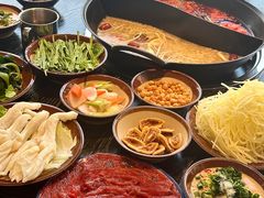 -冯校长老火锅(中联广场店)