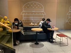 用餐区-麦当劳(新王府井店)