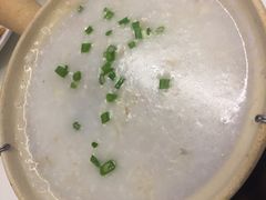 -新大咀港式茶餐厅(宝山万达店)
