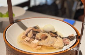 Black Truffle Steamed Chicken