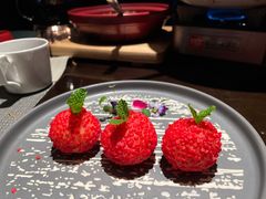 -江上荟·创意中国菜(绿地缤纷城店)