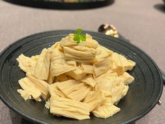 -椒点·川粤精品(香港广场店)