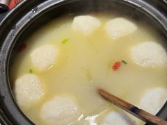 -魏铭鱼头捞饭(晋阳路店)