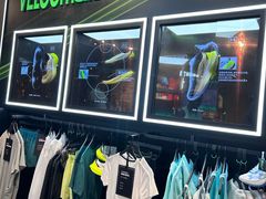 -UNDER ARMOUR(淮海755店)