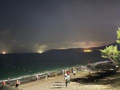-亚龙湾希尔顿自助餐厅·海鲜·烧烤·沙滩BBQ·现场乐队