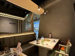 -蚂蚁洞·烤肉大营地(上海静安大悦城店)