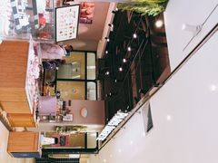 -巴黎贝甜(华堂新辰汇店)