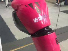 -成杰格斗·拳击·柔术·防身术(建设路店)