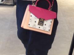 -MCM(比斯特上海购物村店)