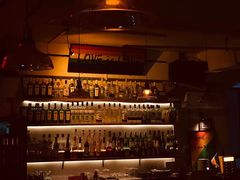 -Mx.cocktail bar