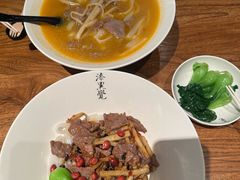 -漆黑觉米粉(三里屯店)