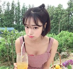 -苑苑发型设计