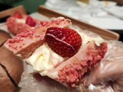 -奈雪的茶(百盛店)