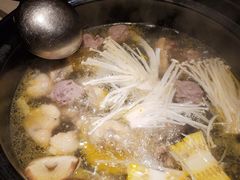 -润泽园椰子鸡(汇一城店)