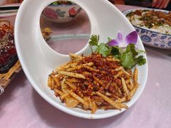 椒盐竹虫-园林美食城·本土农家菜(杨和镇店)